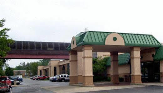 Fern Valley Hotel And Conference Center 路易斯威尔 外观 照片